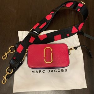 🔥Hot Deal🔥Marc Jacobs The SnapshotsmallCameraBag